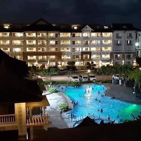 Cozy 2Br With Free Pool Beside Sm City Mall 达沃 外观 照片