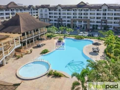 Cozy 2Br With Free Pool Beside Sm City Mall 达沃 外观 照片